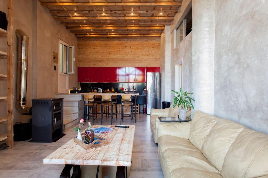 Lenico Beachfront Suites Agia Pelagia  Exterior foto