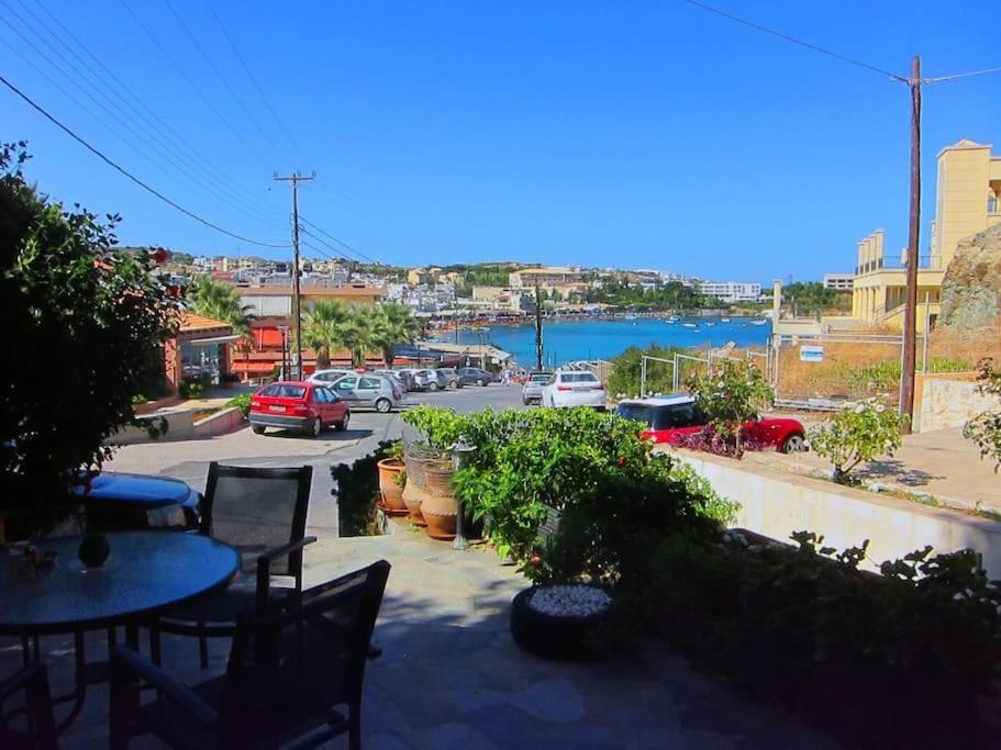 Lenico Beachfront Suites Agia Pelagia  Exterior foto