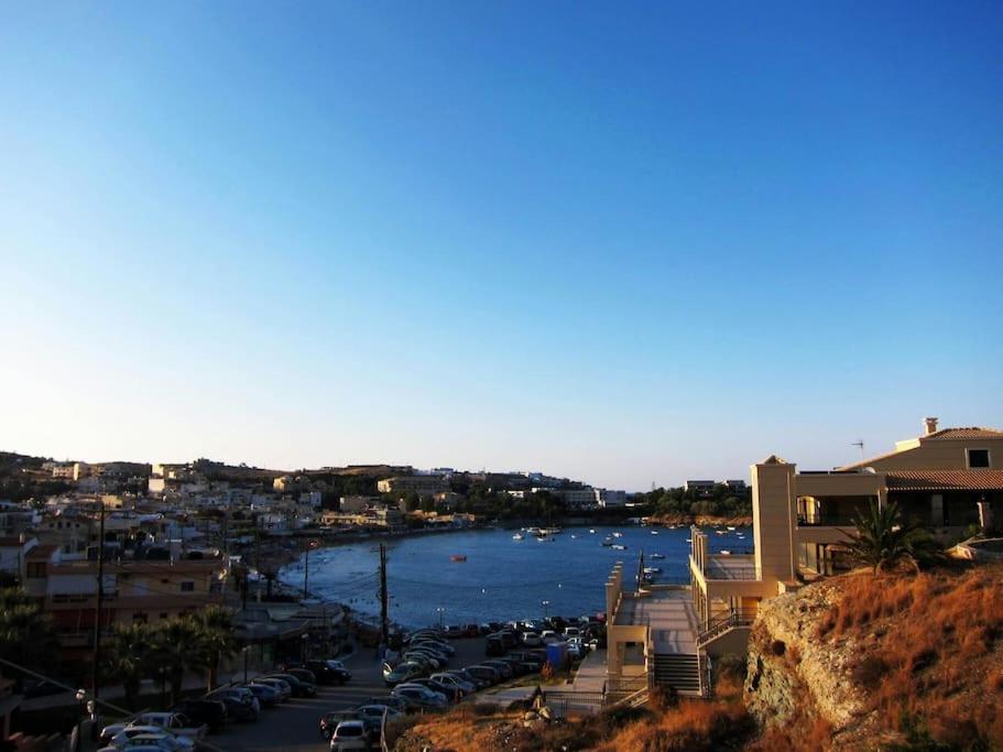 Lenico Beachfront Suites Agia Pelagia  Exterior foto