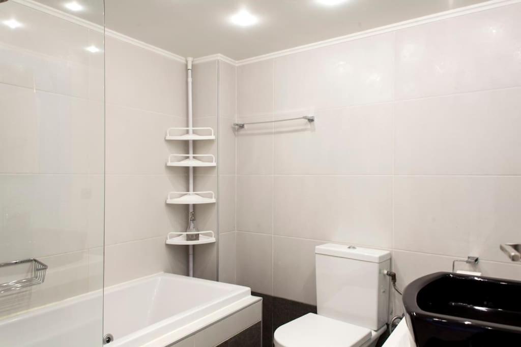 Lenico Beachfront Suites Agia Pelagia  Exterior foto